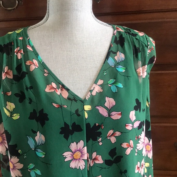 CAbi Tops - CAbi Green Floral Blouse Size Medium